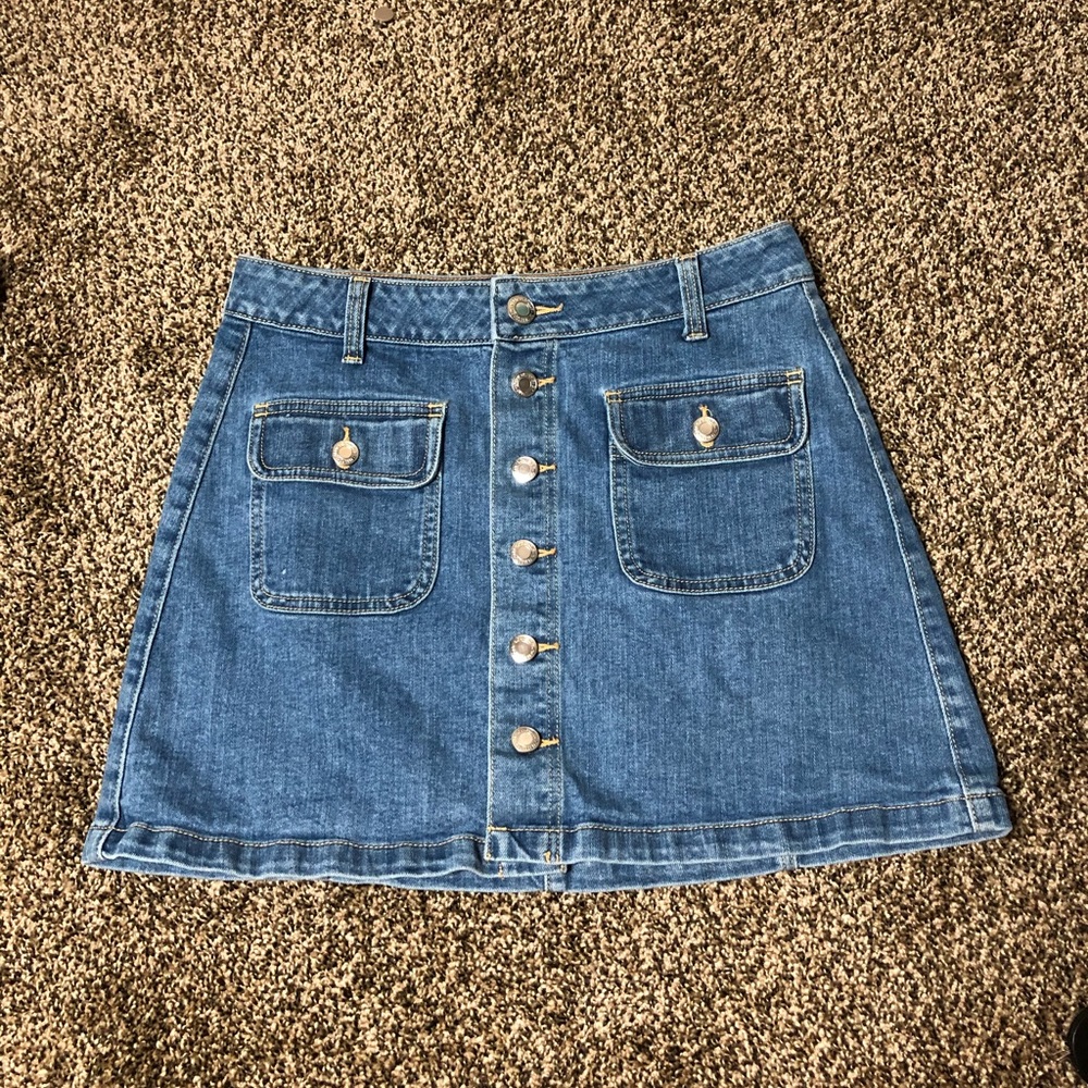 American Eagle Button Up Stretch Skirt size 4